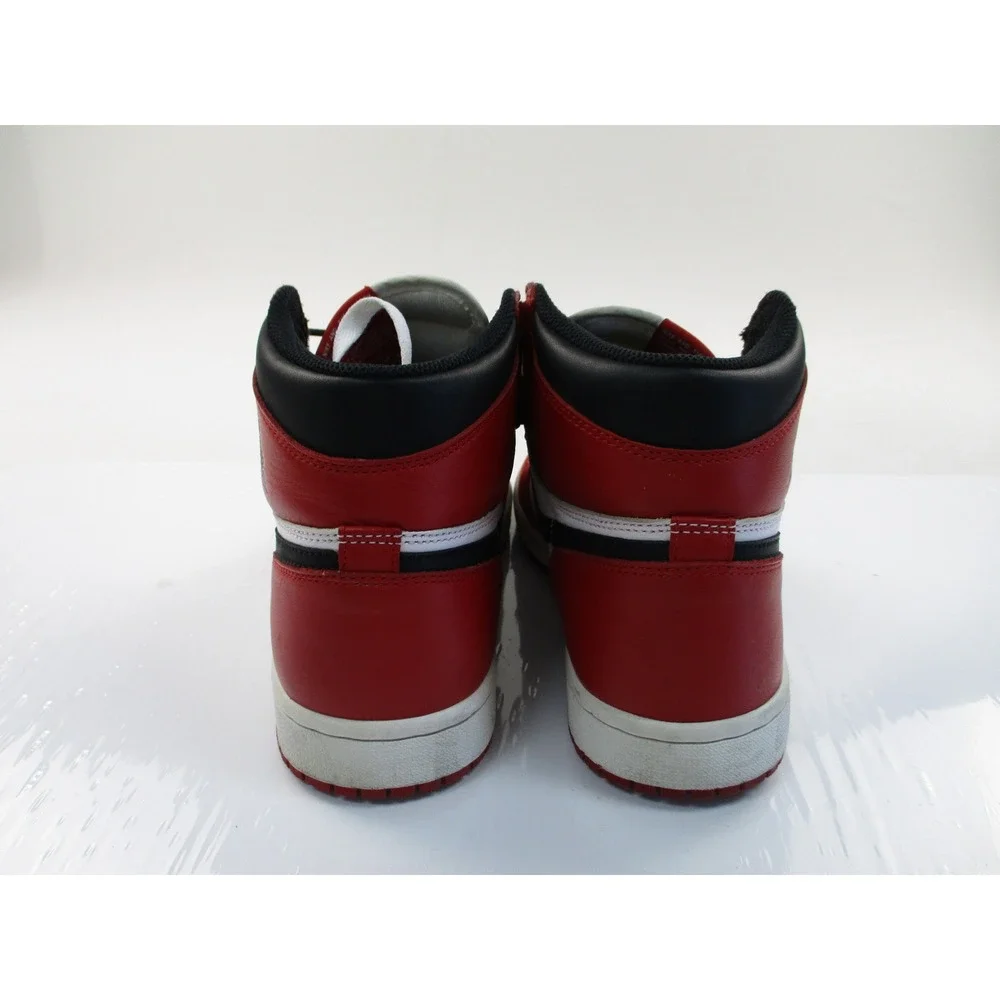 Nike Air Jordan 1 Retro High OG Mens 8.5 Red White Chicago 555088-101 Classic